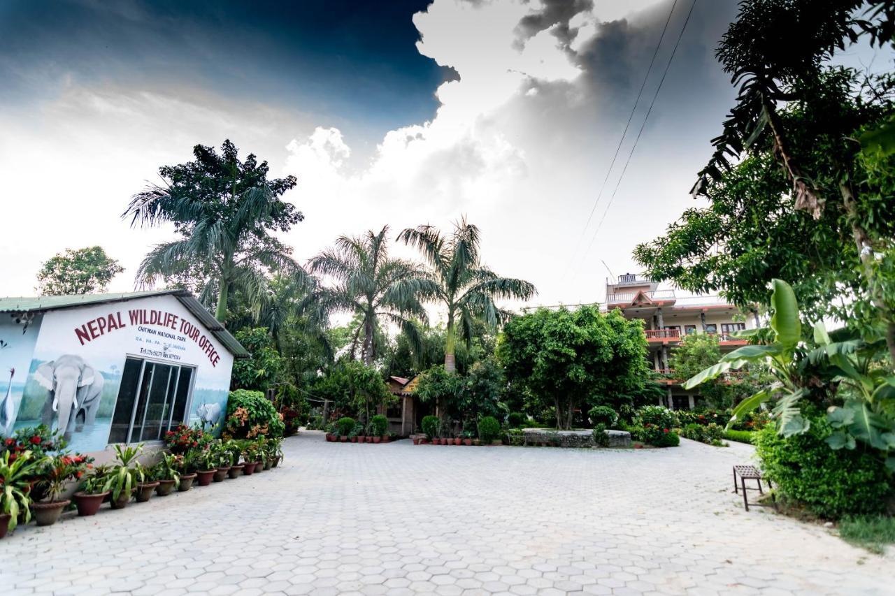 Eden Jungle Resort Sauraha Εξωτερικό φωτογραφία