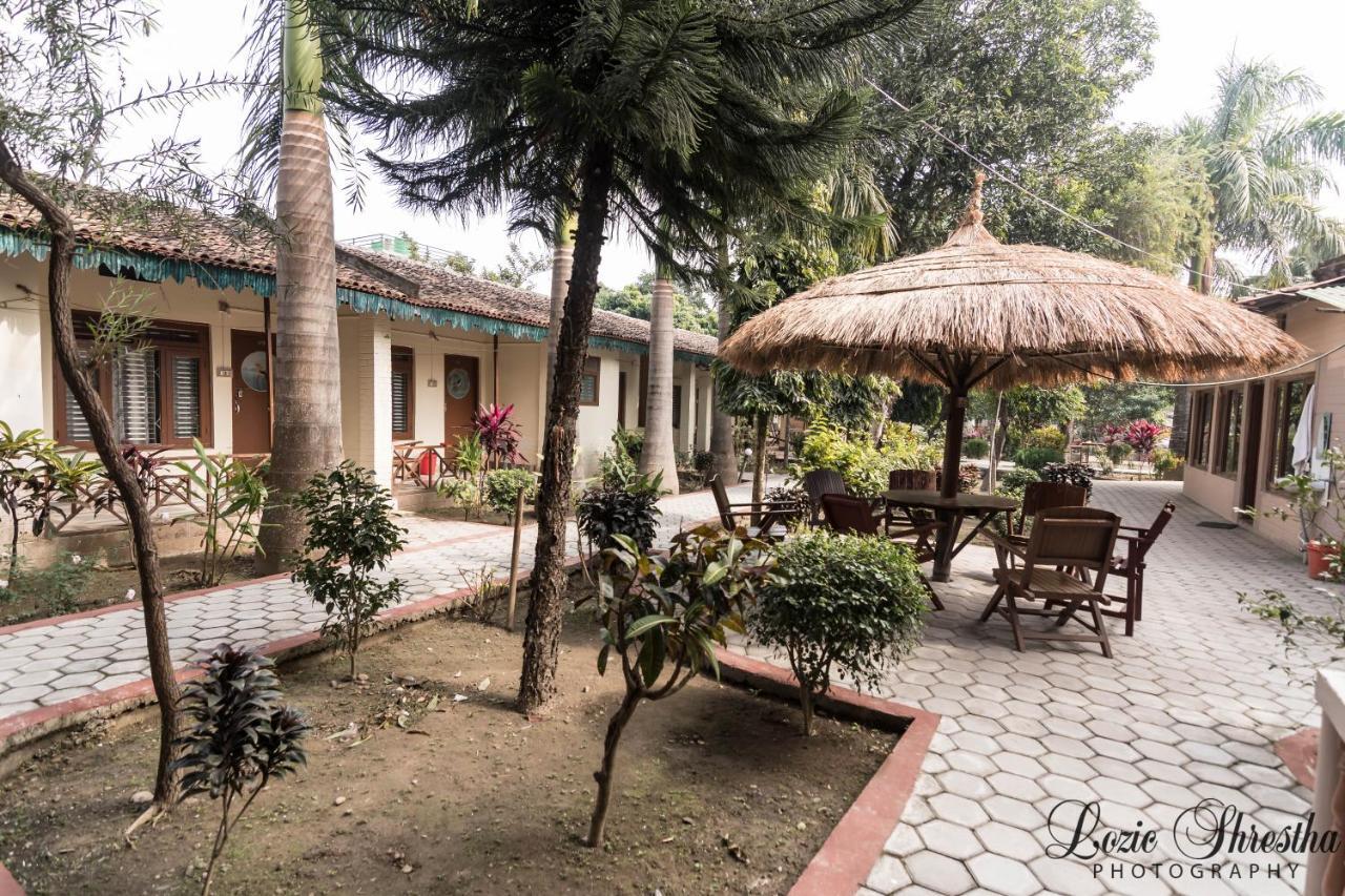 Eden Jungle Resort Sauraha Εξωτερικό φωτογραφία