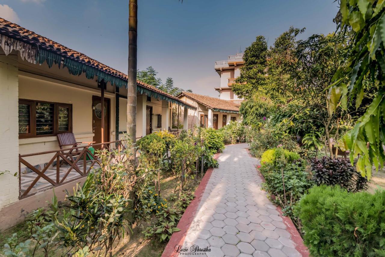 Eden Jungle Resort Sauraha Εξωτερικό φωτογραφία