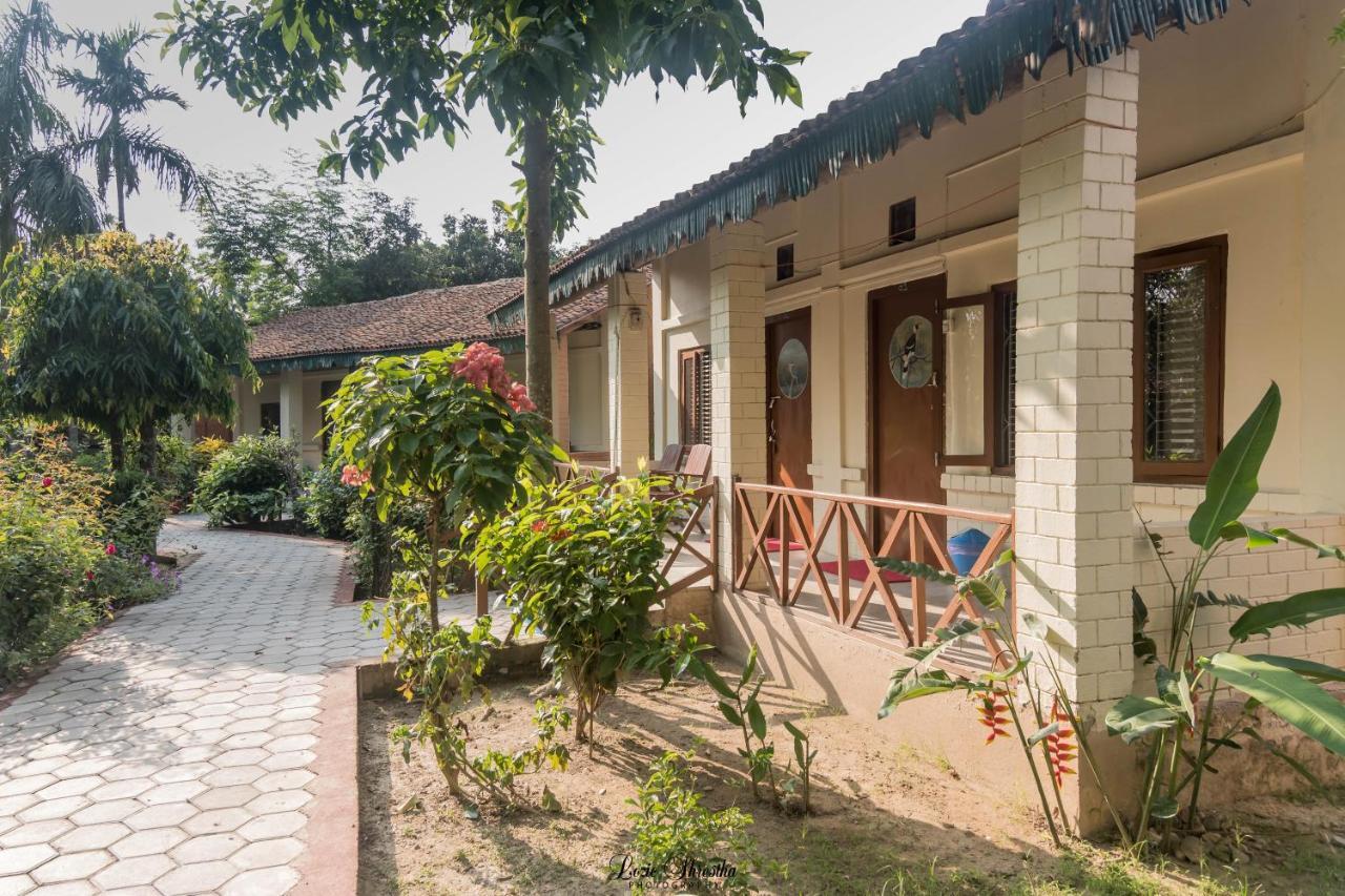 Eden Jungle Resort Sauraha Εξωτερικό φωτογραφία