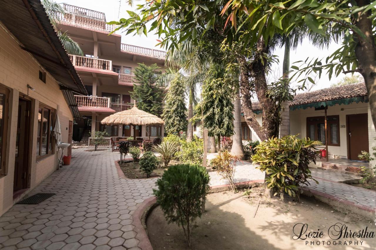Eden Jungle Resort Sauraha Εξωτερικό φωτογραφία