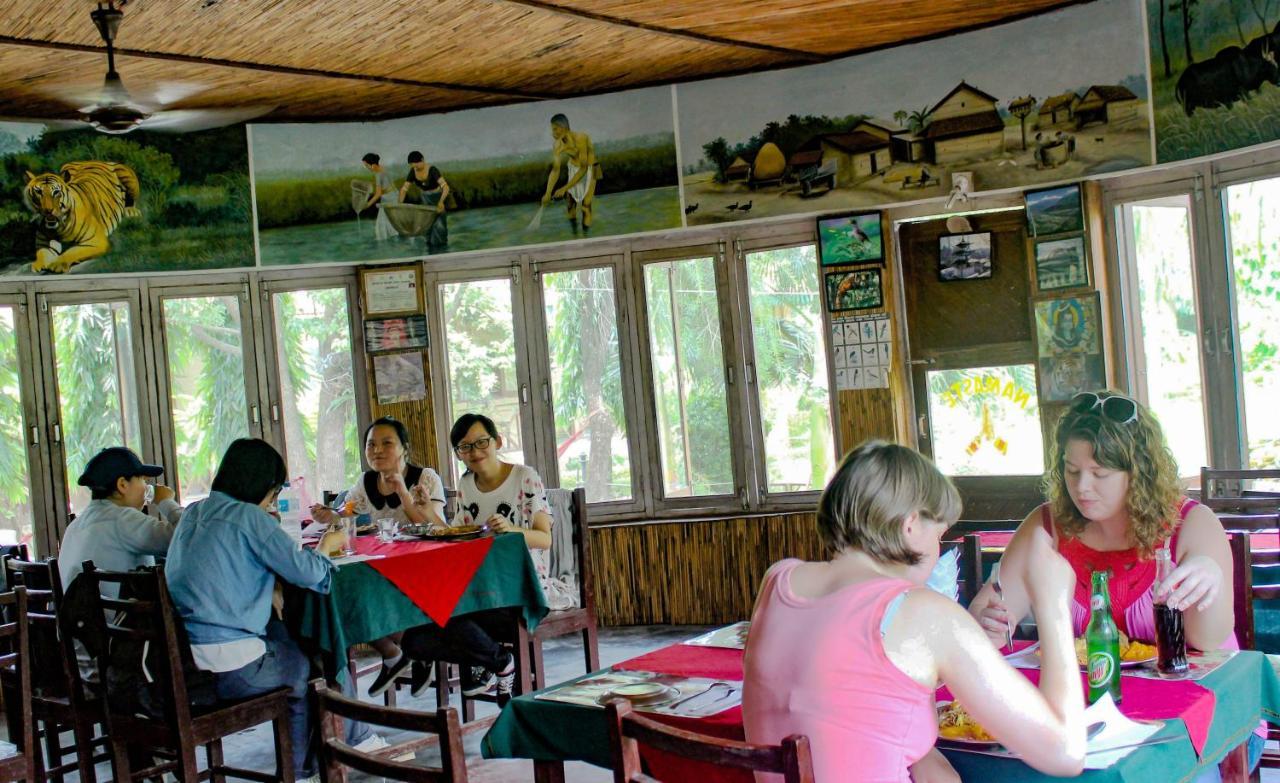 Eden Jungle Resort Sauraha Εξωτερικό φωτογραφία